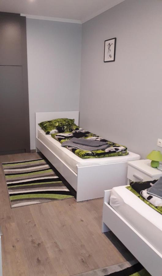 Kodaly Apartman Еґер Екстер'єр фото