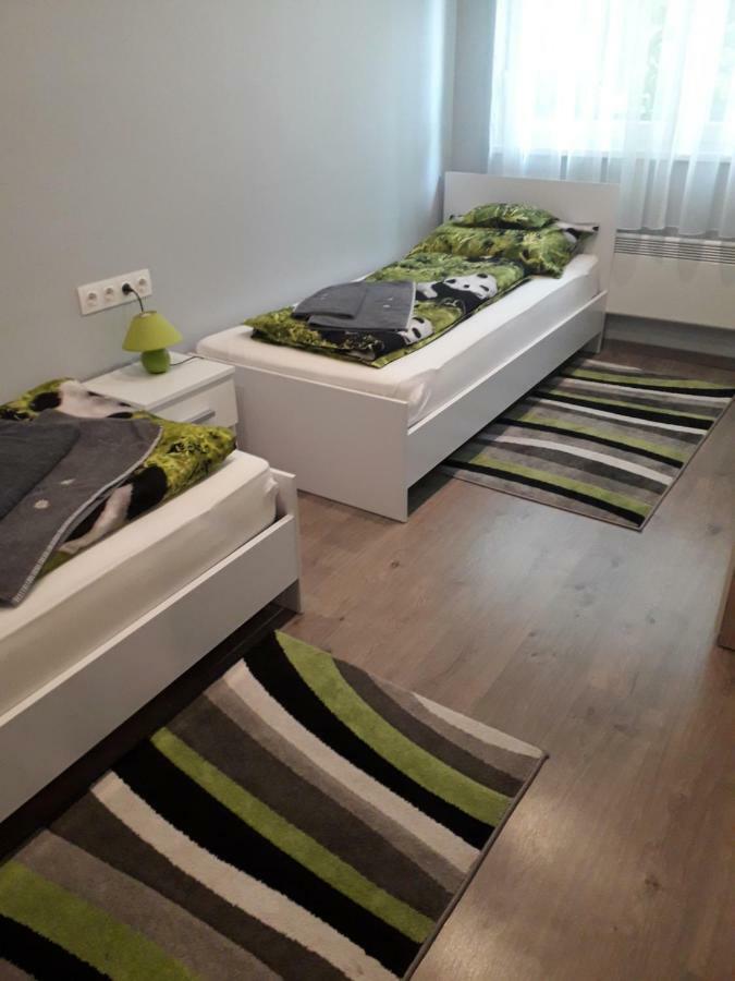 Kodaly Apartman Еґер Екстер'єр фото